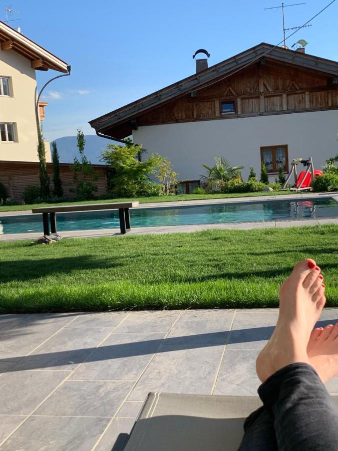Moar Am Ort Apartamento Schenna Exterior foto