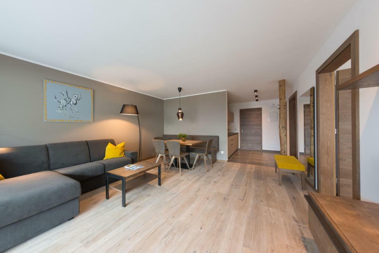 Moar Am Ort Apartamento Schenna Exterior foto